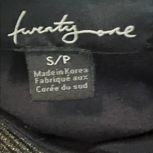 #1046+Elegant Black Ruched Dress - Picture 3 of 5